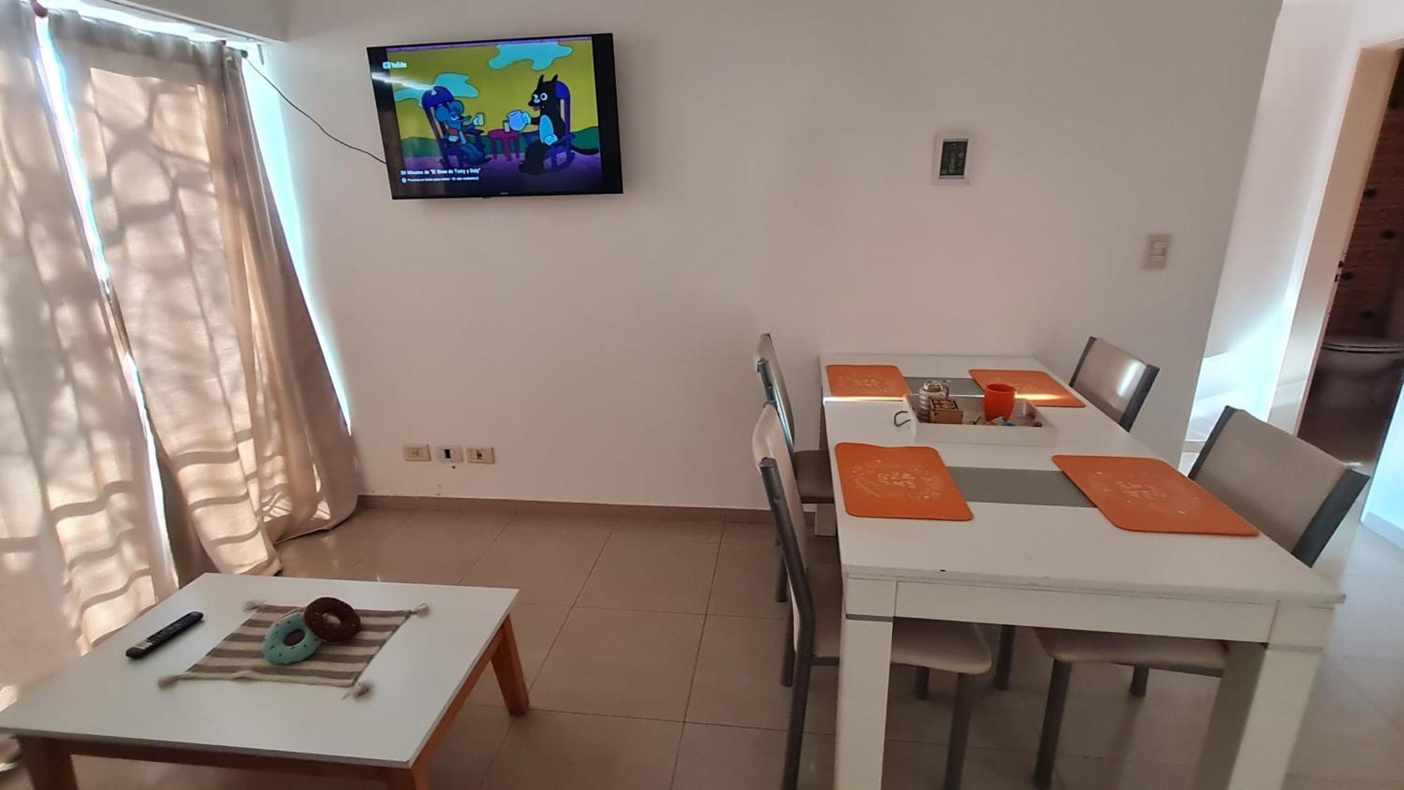 Appartamento Simpsoniano Dpto Centrico A Minutos Del Aeropuerto Ezeiza Esterno foto
